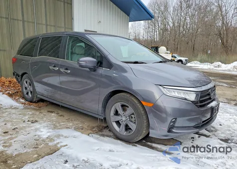 2022 Honda Odyssey Ex z USA, uszkodzony, nr VIN 5FNRL6H52NB011284